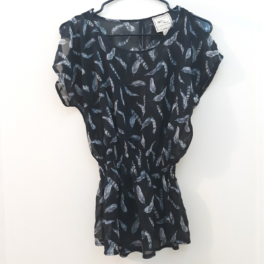 Pink Rose Black Feather Print Top